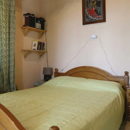 Two-bedroom Holiday In * Areopoli