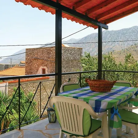 Σπίτι διακοπών Two-bedroom Holiday In Αρεόπολις