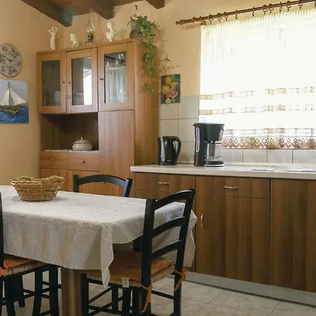 펜션 Two-bedroom Holiday In